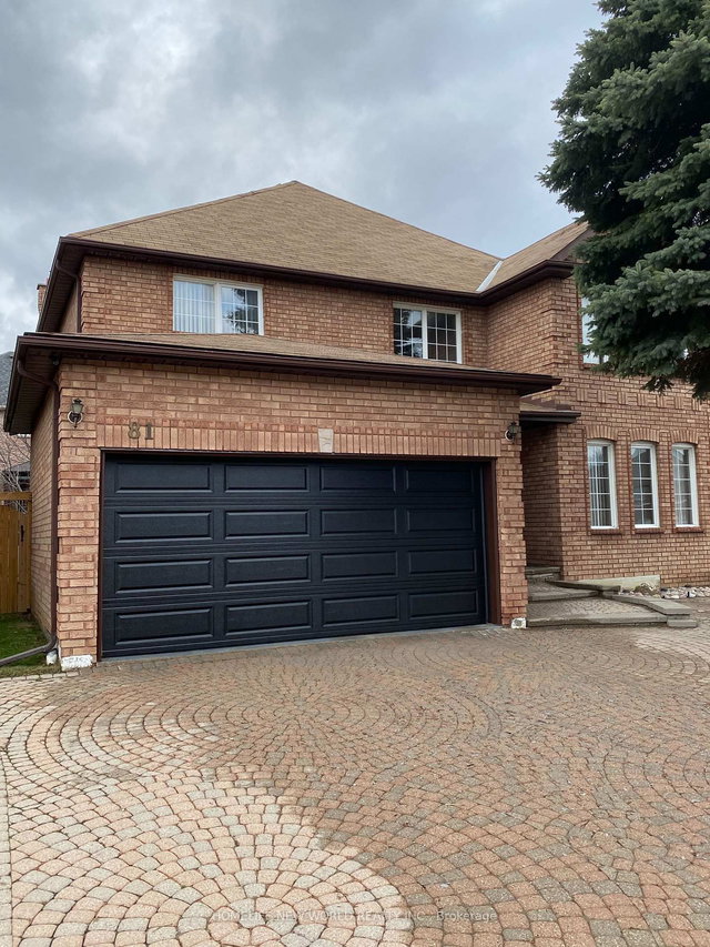 81 Dalmatian Crescent