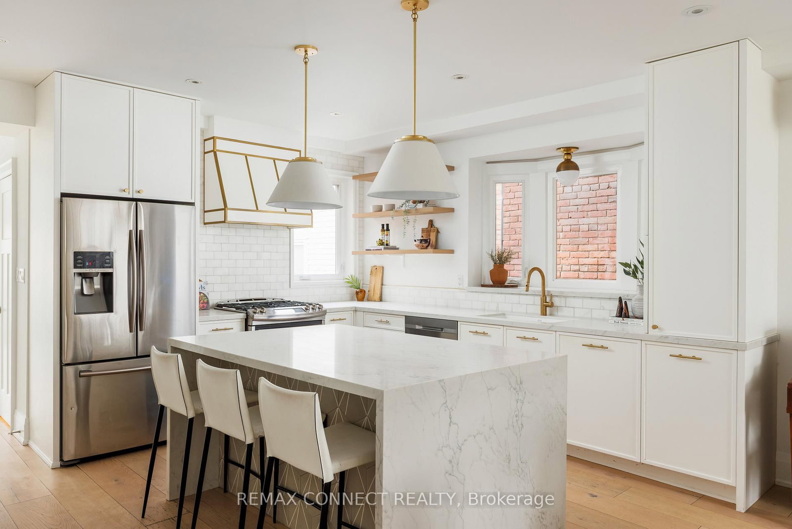 Detached House for sale at 20 Fenwick Avenue, Toronto, Ontario, M4K 3H3 - North Riverdale - MLS: E12998852