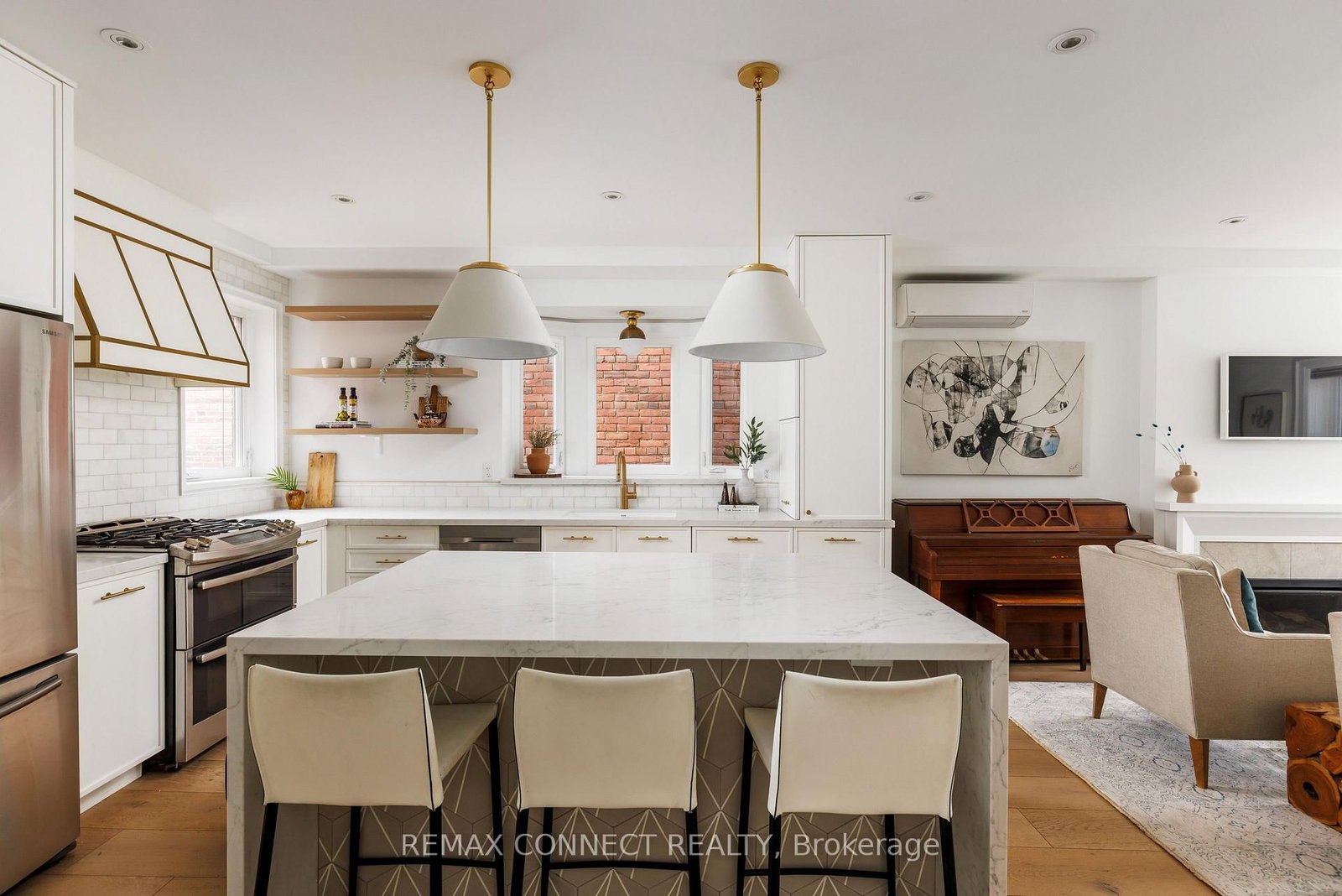 Detached House for sale at 20 Fenwick Avenue, Toronto, Ontario, M4K 3H3 - North Riverdale - MLS: E12998852