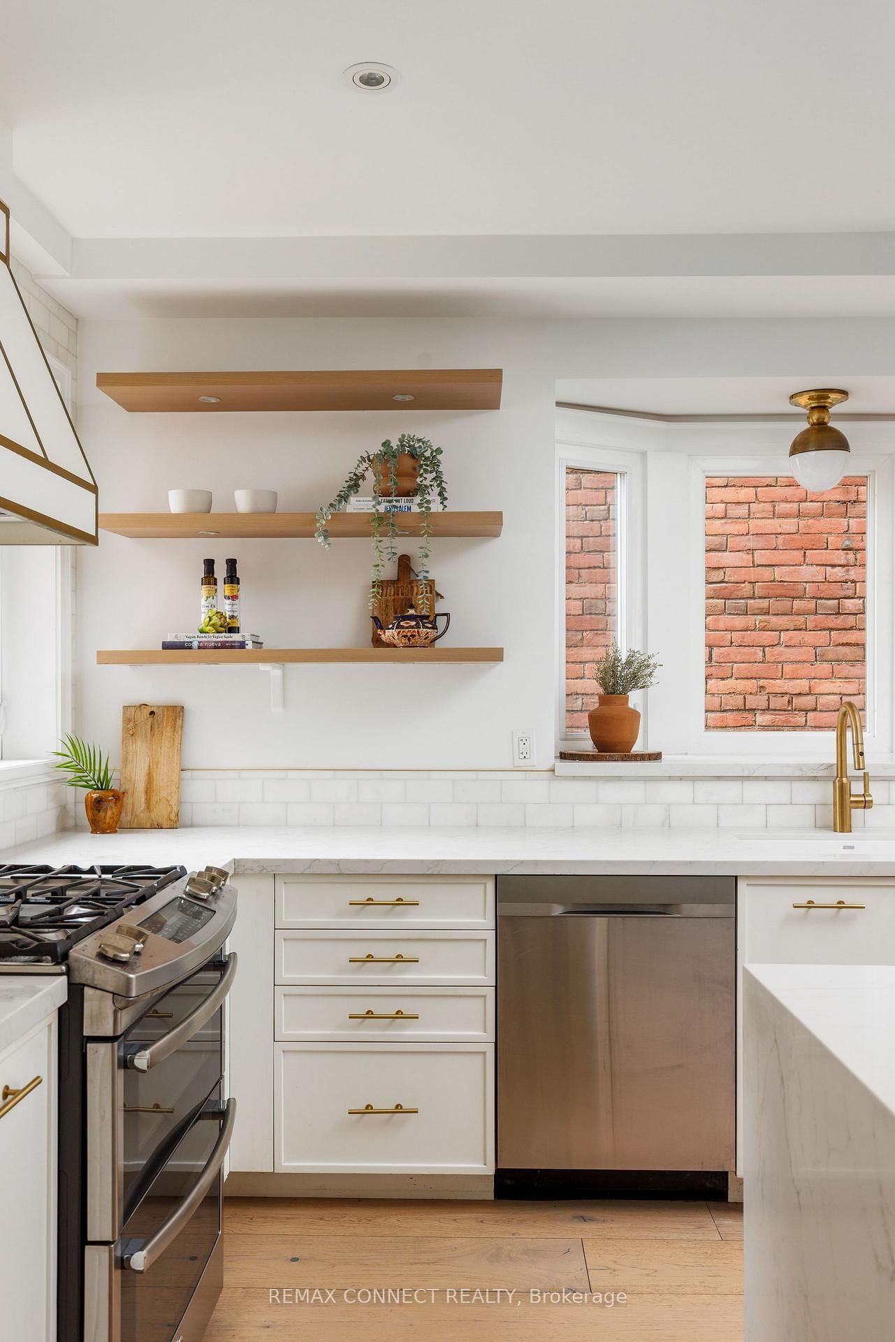 Detached House for sale at 20 Fenwick Avenue, Toronto, Ontario, M4K 3H3 - North Riverdale - MLS: E12998852