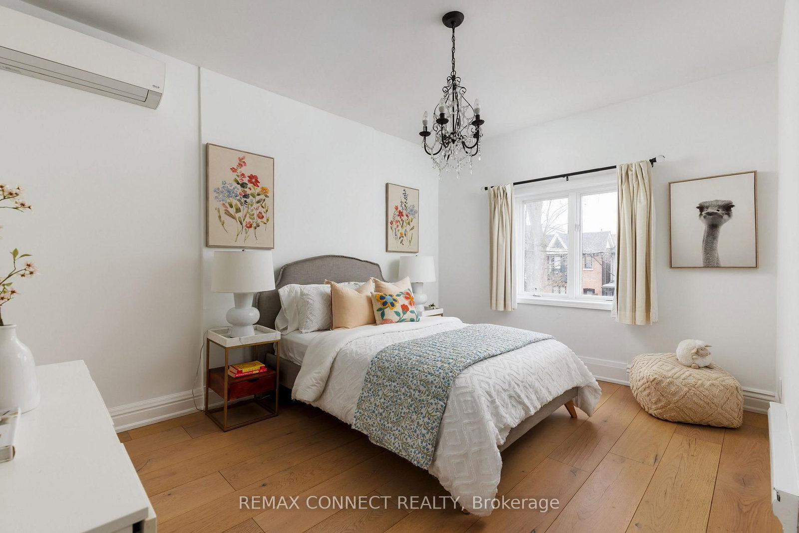 Detached House for sale at 20 Fenwick Avenue, Toronto, Ontario, M4K 3H3 - North Riverdale - MLS: E12998852