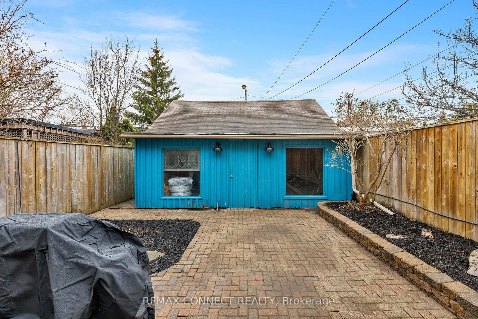 Detached House for sale at 20 Fenwick Avenue, Toronto, Ontario, M4K 3H3 - North Riverdale - MLS: E12998852