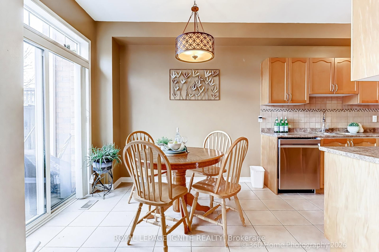 48 Thorp Crescent - Photo 12