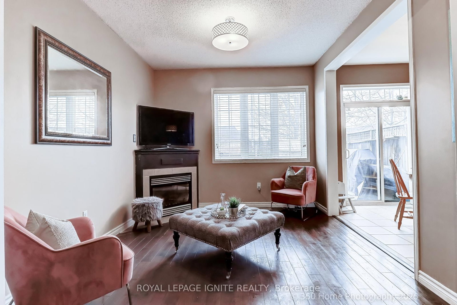 48 Thorp Crescent - Photo 6