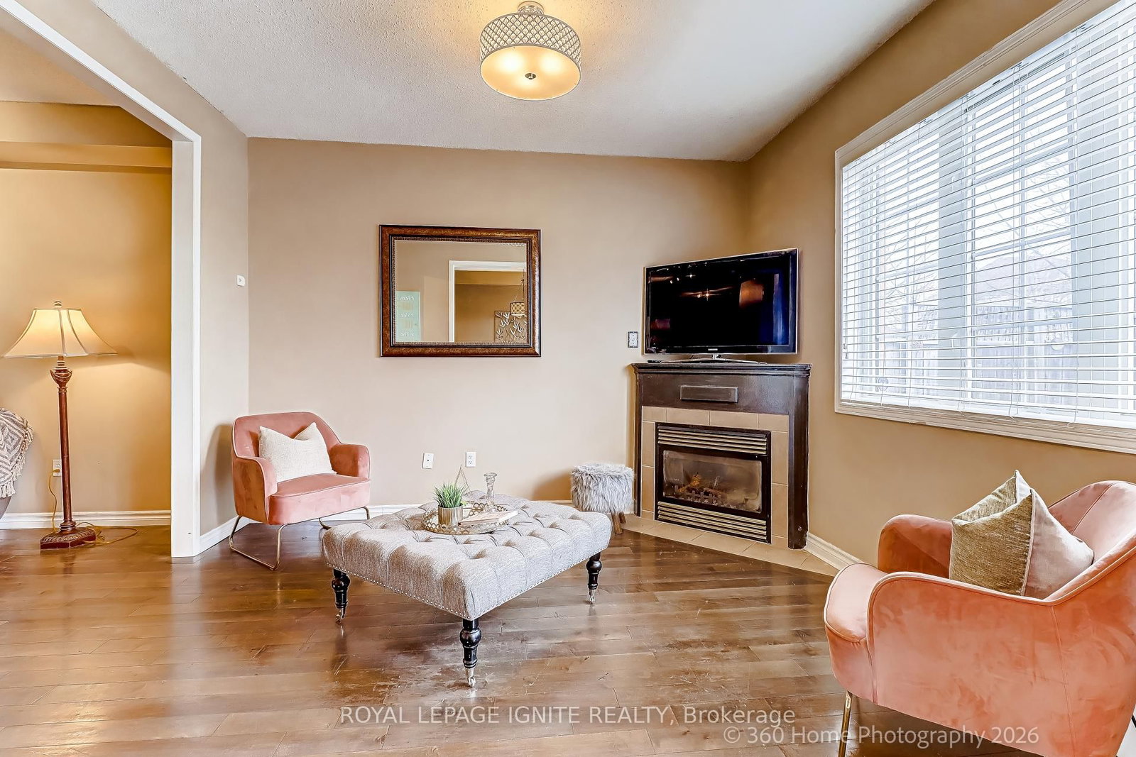 48 Thorp Crescent - Photo 7