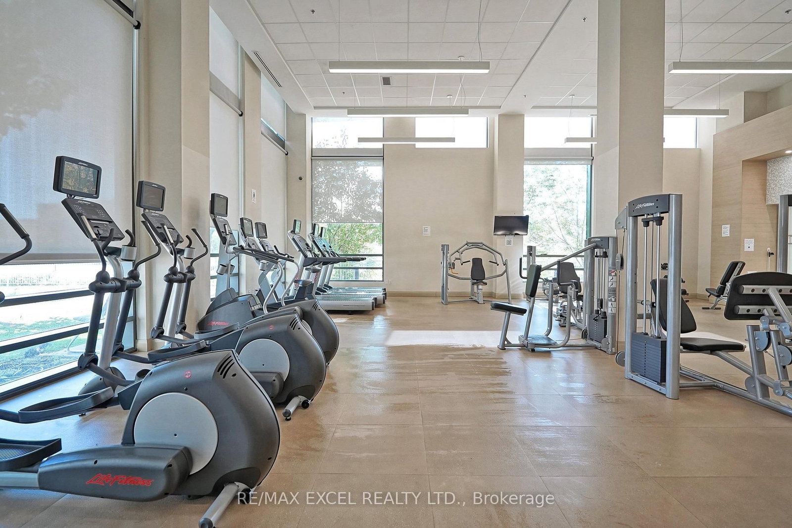 185 Bonis Avenue, Unit 1310 - Photo 29