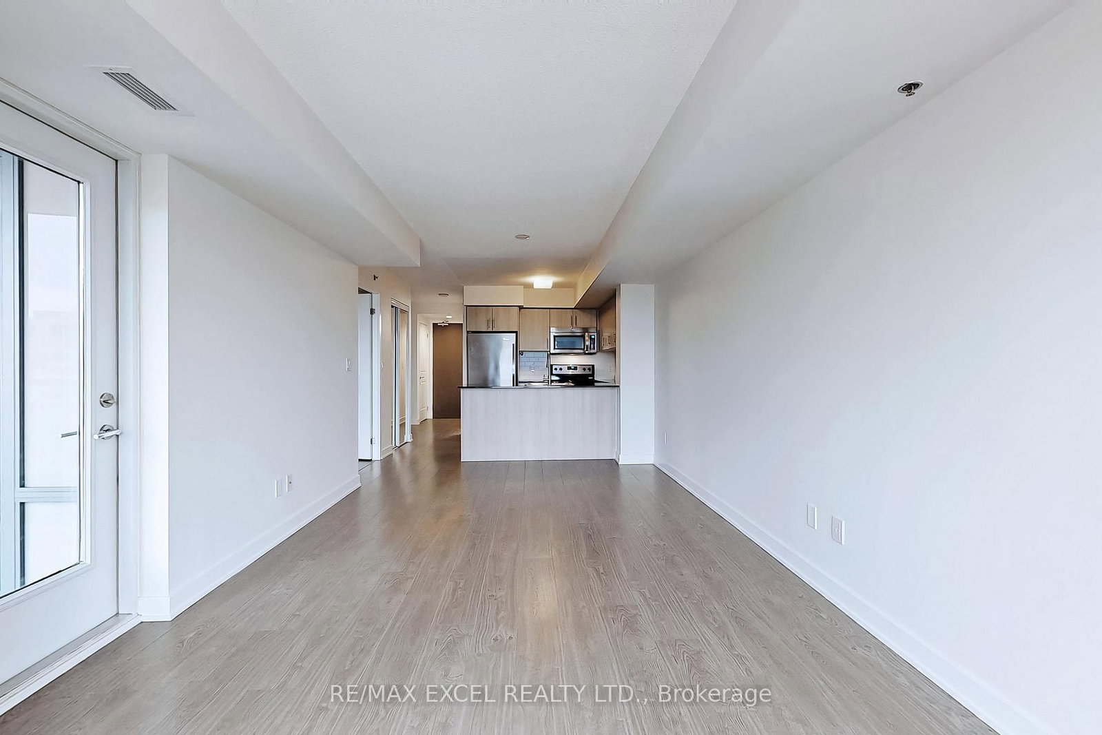 185 Bonis Avenue, Unit 1310 - Photo 8