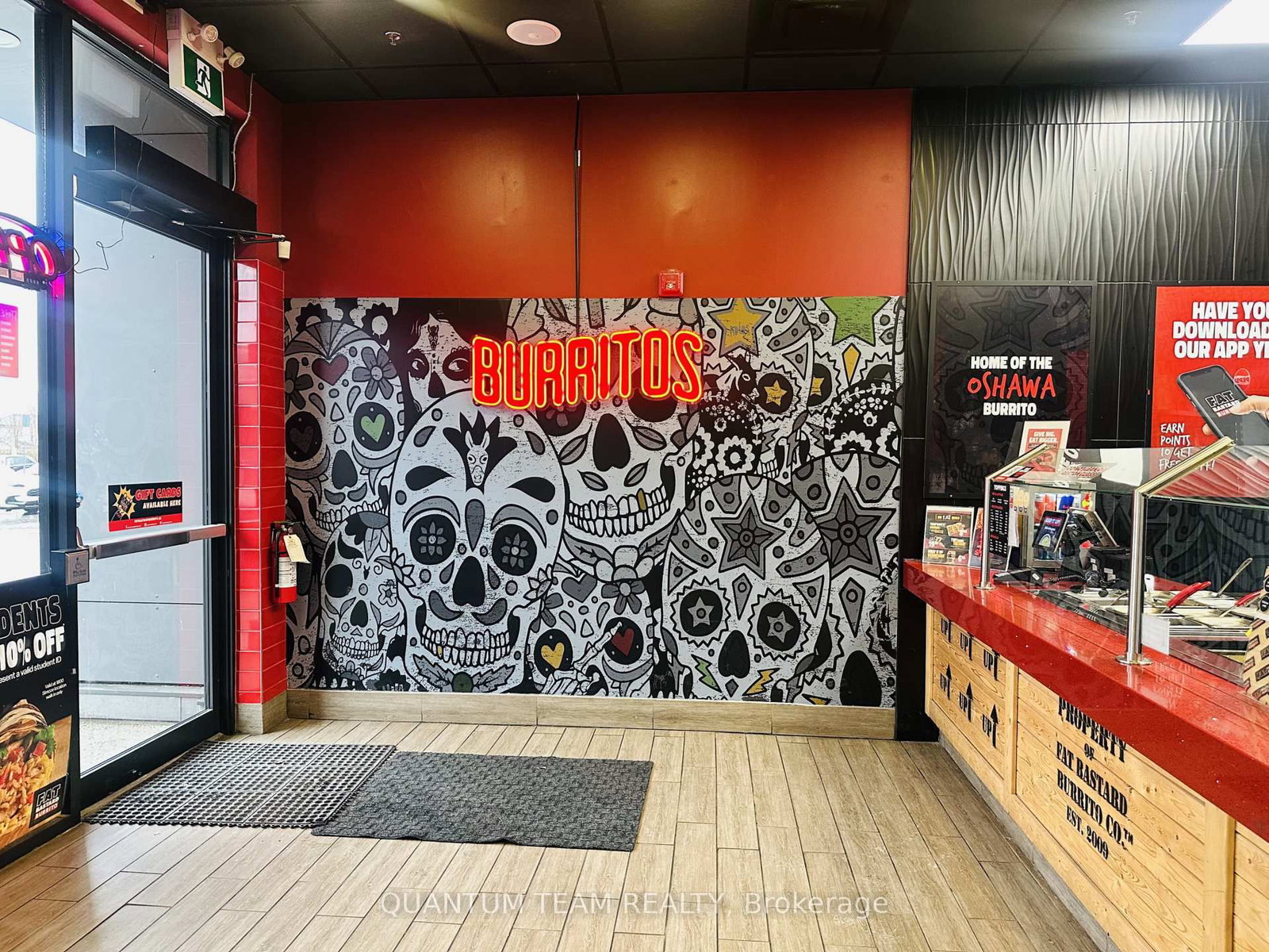 1800 Simcoe Street N, Unit 12 - Photo 4