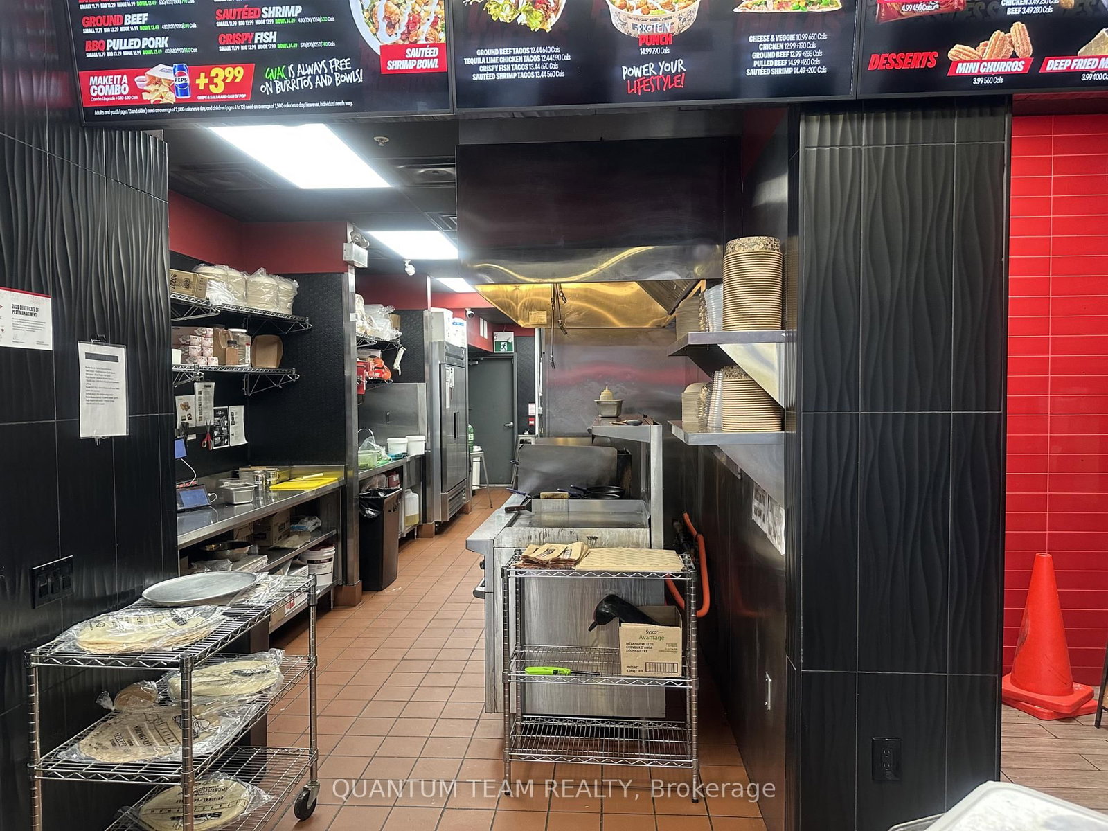 1800 Simcoe Street N, Unit 12 - Photo 6