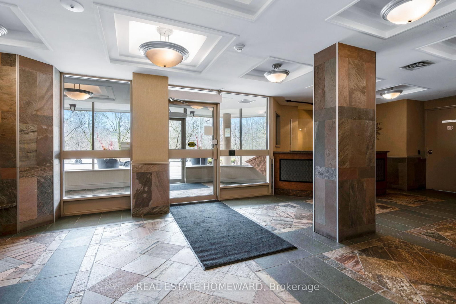 4 Park Vista, Unit 1508 - Photo 4