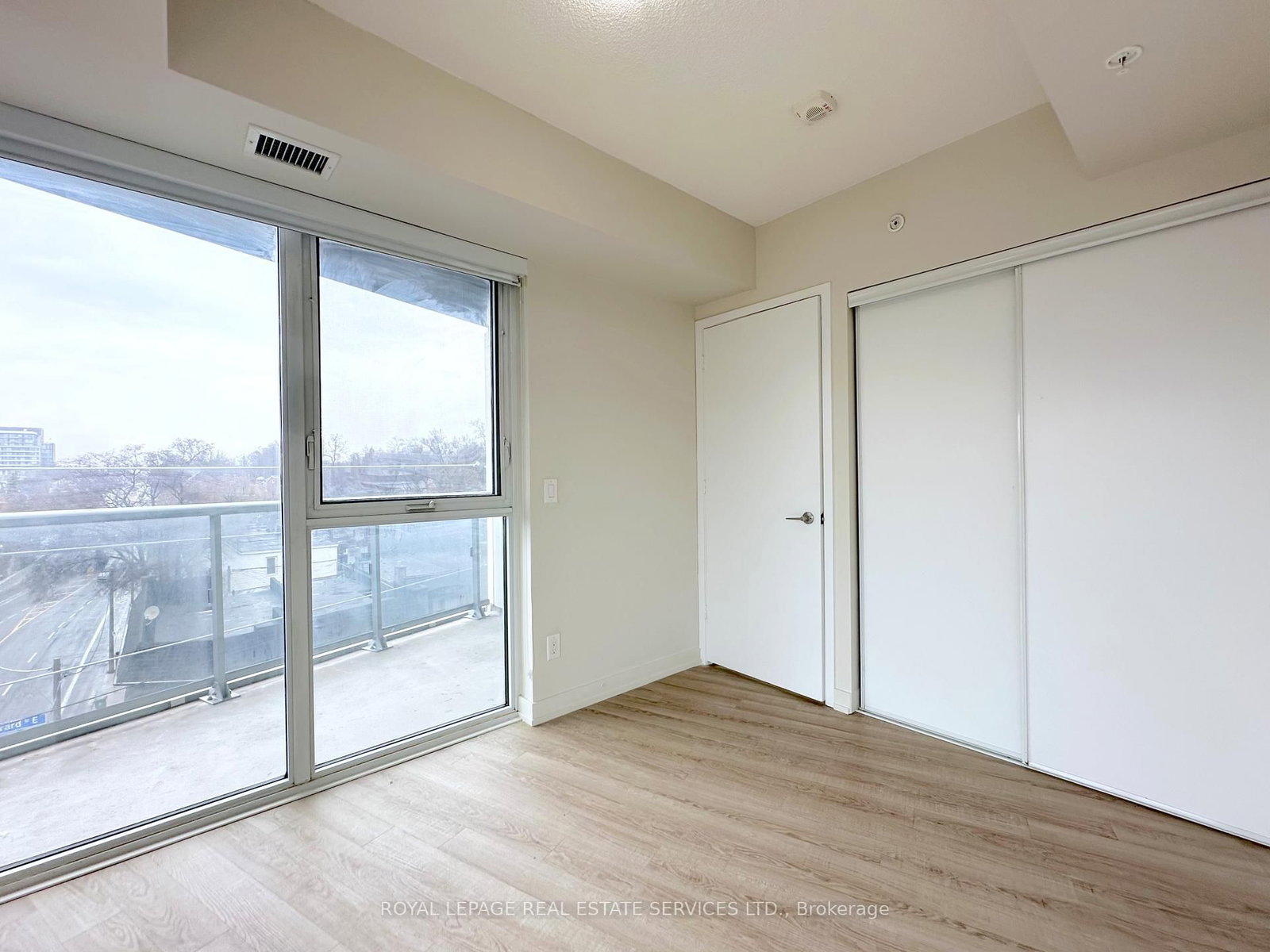 763 Woodbine Avenue, Unit 504 - Photo 10