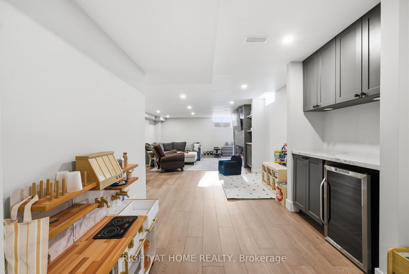 1304 Apollo Street - Photo 28