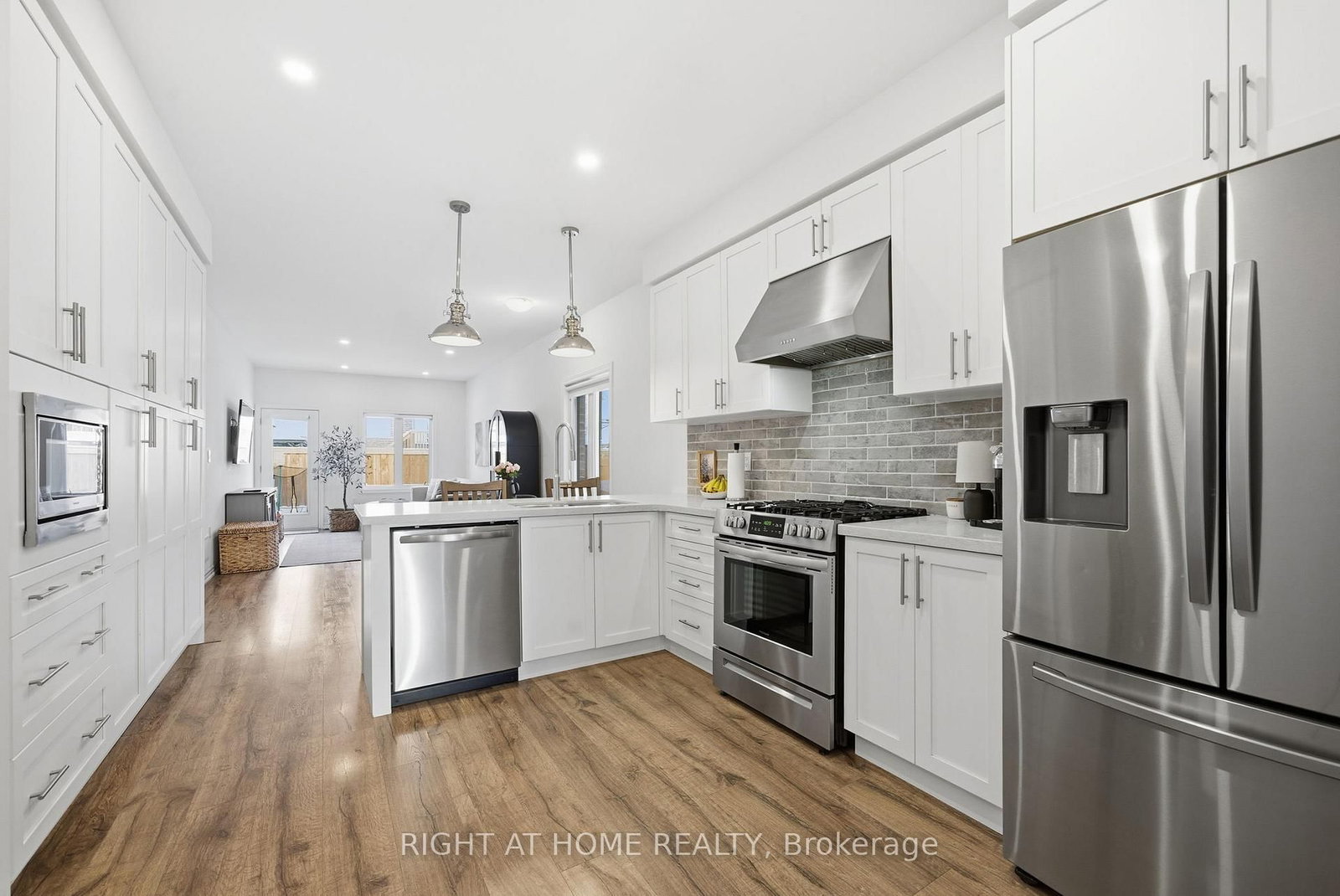 1304 Apollo Street - Photo 6