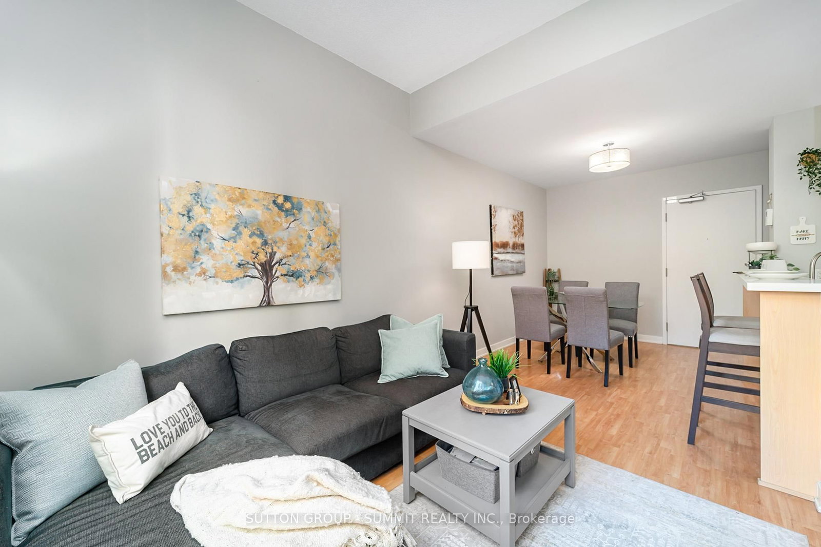 38 Lee Centre Drive, Unit Th122 - Photo 8