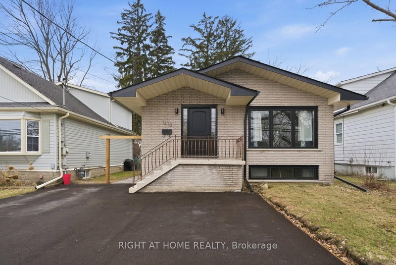 home for lease on 1418 Simcoe Street N