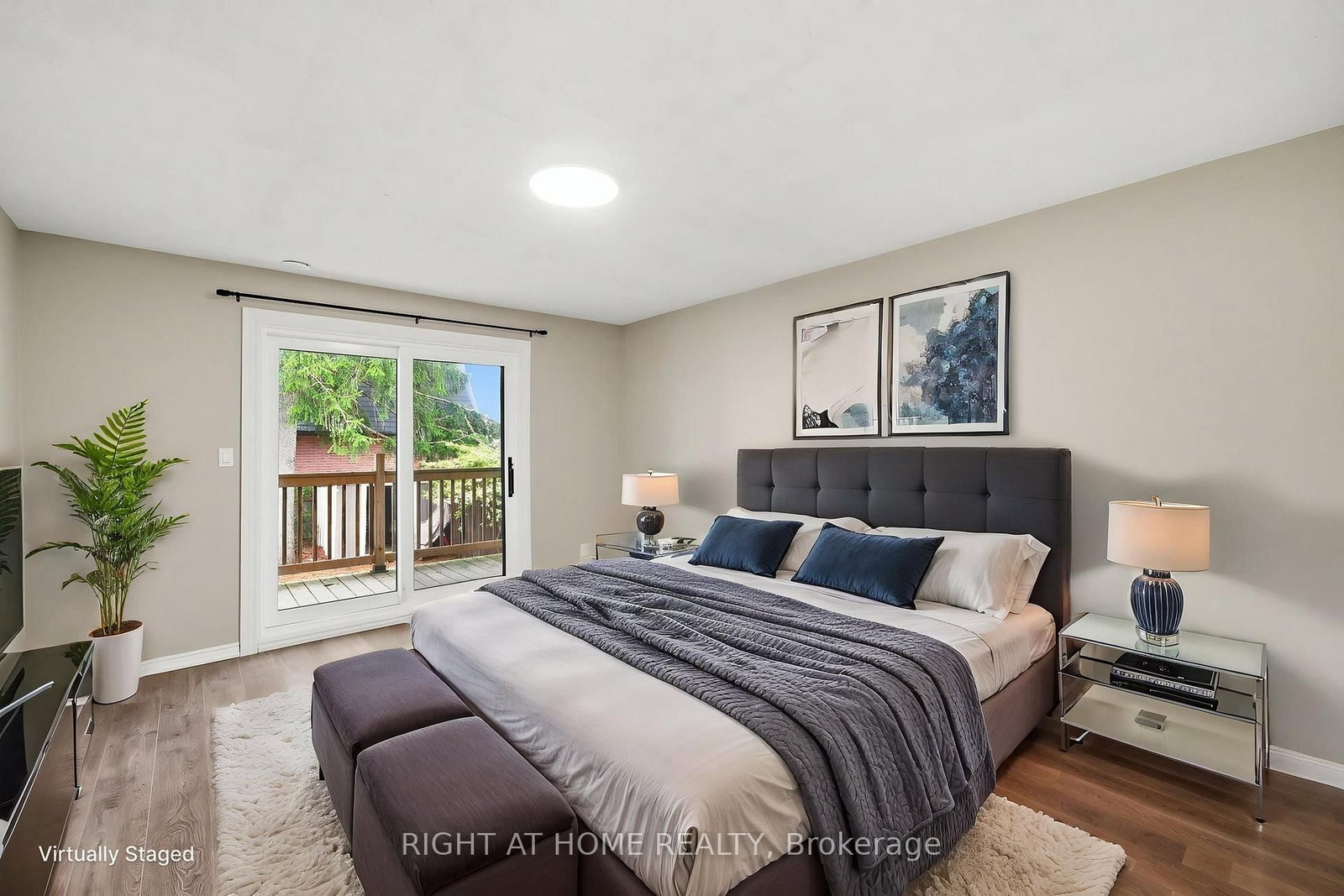 1418 Simcoe Street N - Photo 7