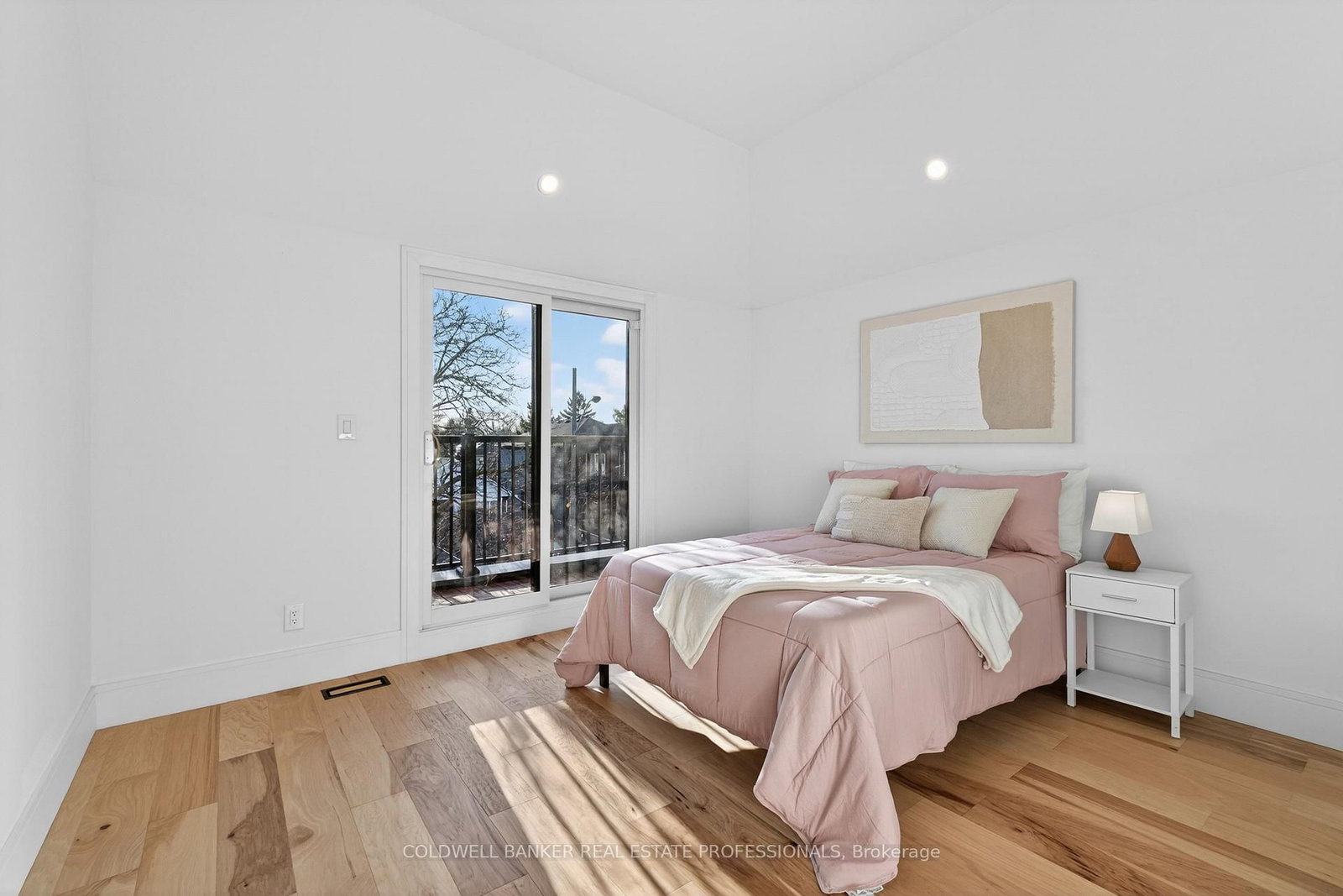 Detached House for sale at 3 Milton Road, Toronto, Ontario, M4J 4V1 - East York - MLS: E12999802