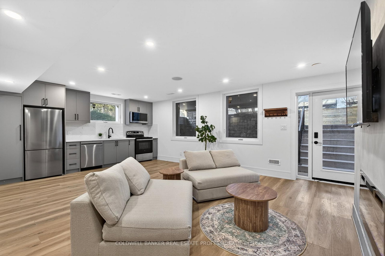 Detached House for sale at 3 Milton Road, Toronto, Ontario, M4J 4V1 - East York - MLS: E12999802