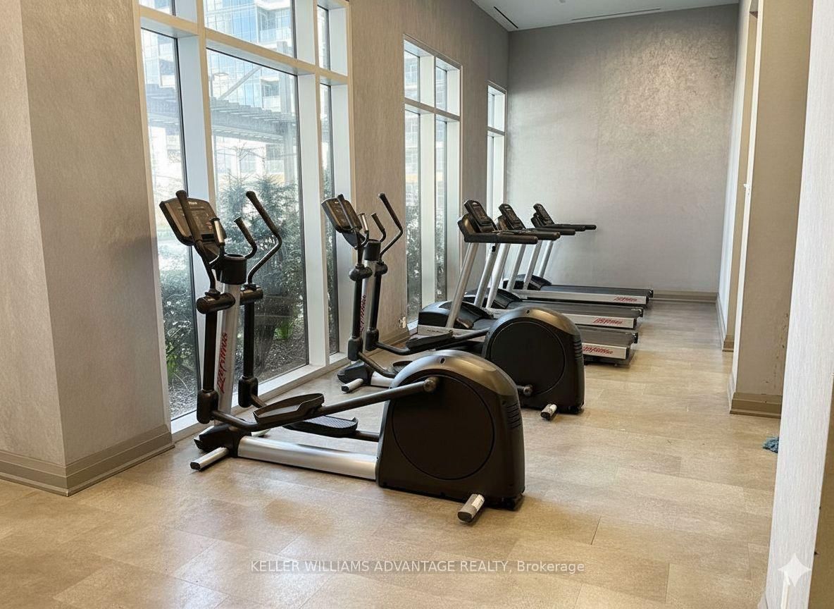 20 Meadowglen Place, Unit 728 - Photo 20