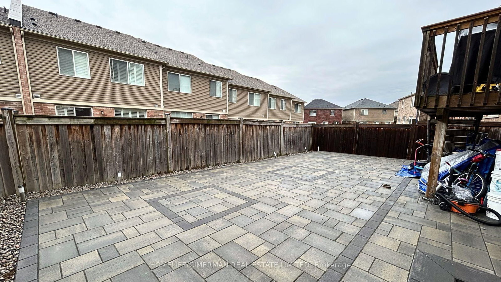 133 Sharavogue Avenue, Unit B - Photo 3