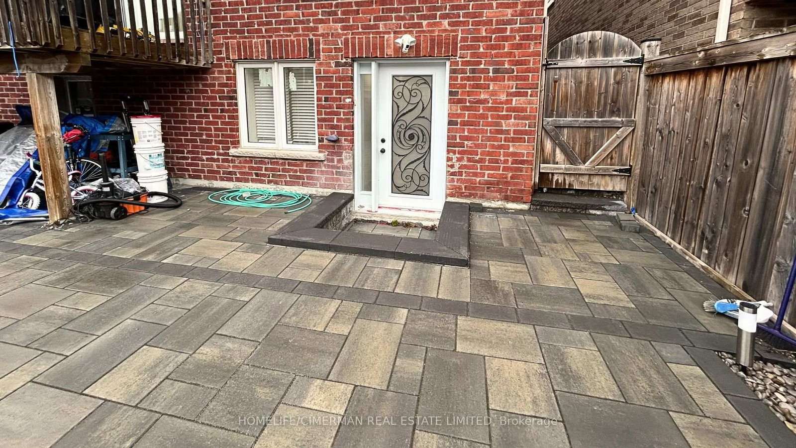 133 Sharavogue Avenue, Unit B - Photo 4