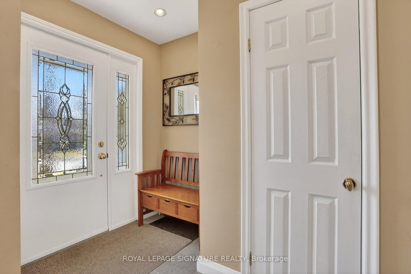 104 Ferris Rd, Toronto, M4B 1G4 | Image 3