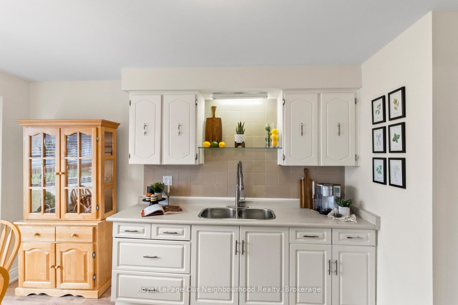 1261 Ludlow Court - Photo 12