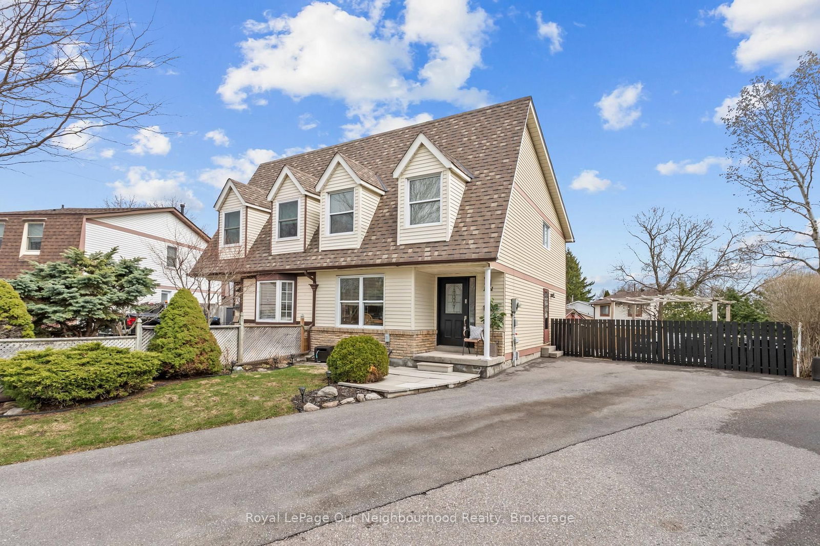 1261 Ludlow Court - Photo 3