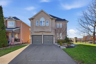 82 Woodcock Avenue — photo 2