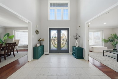 82 Woodcock Avenue — photo 4