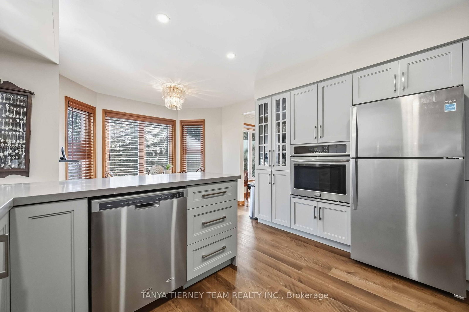 575 Park Crescent - Photo 14