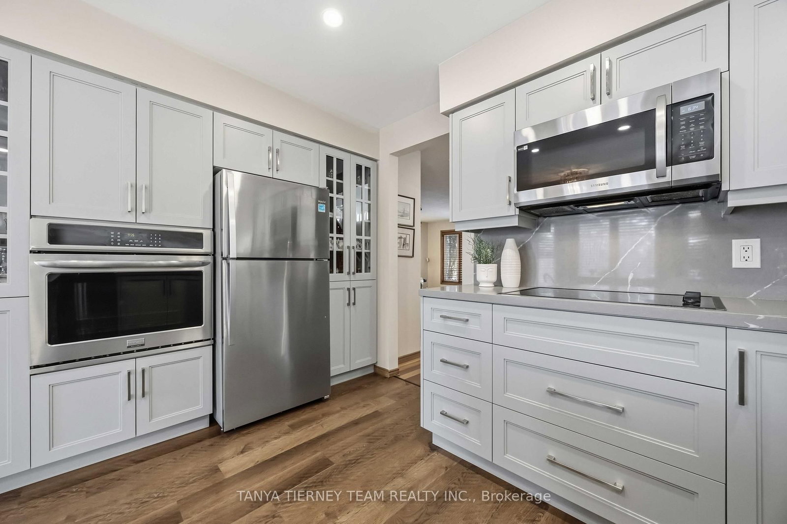 575 Park Crescent - Photo 16