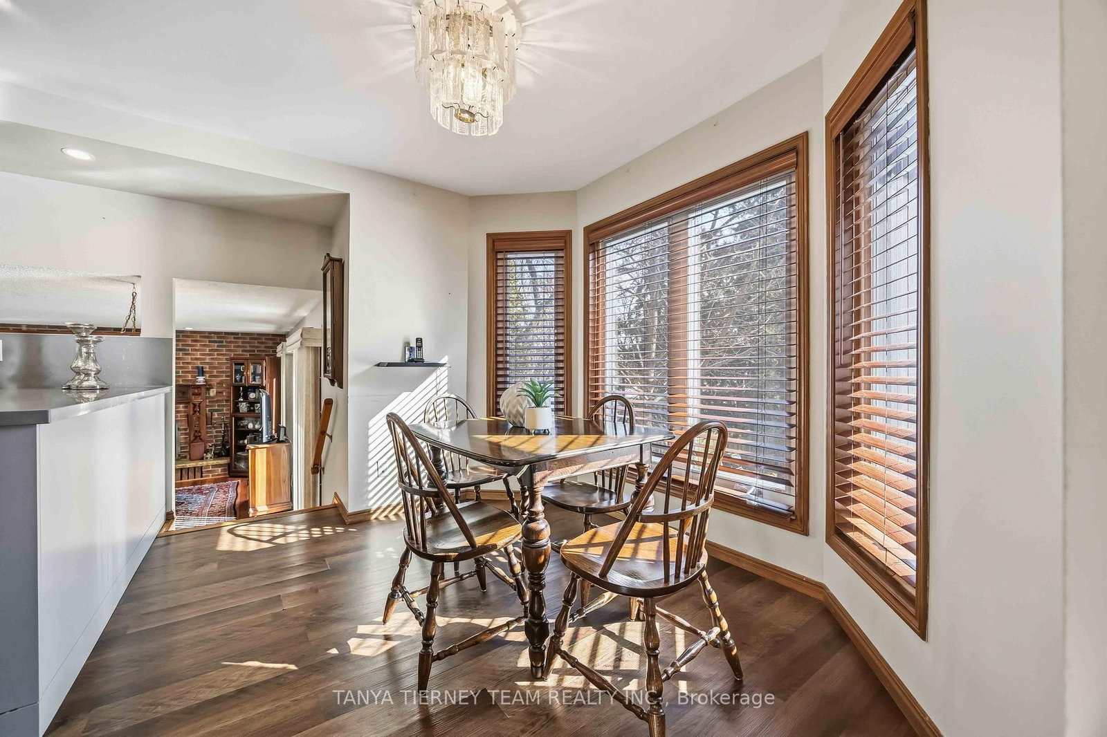 575 Park Crescent - Photo 17