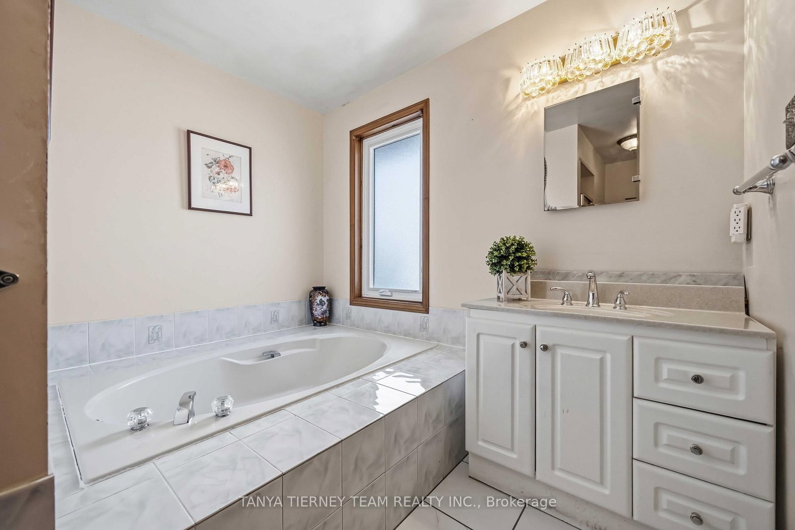 575 Park Crescent - Photo 29