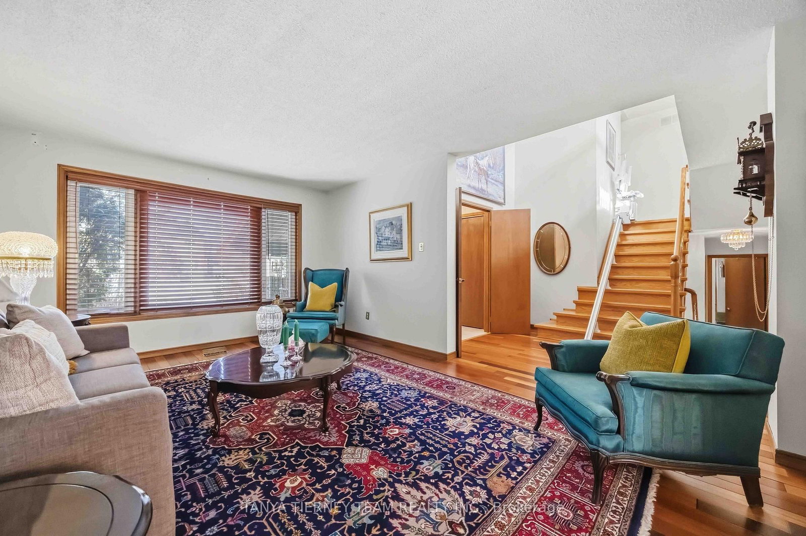 575 Park Crescent - Photo 6