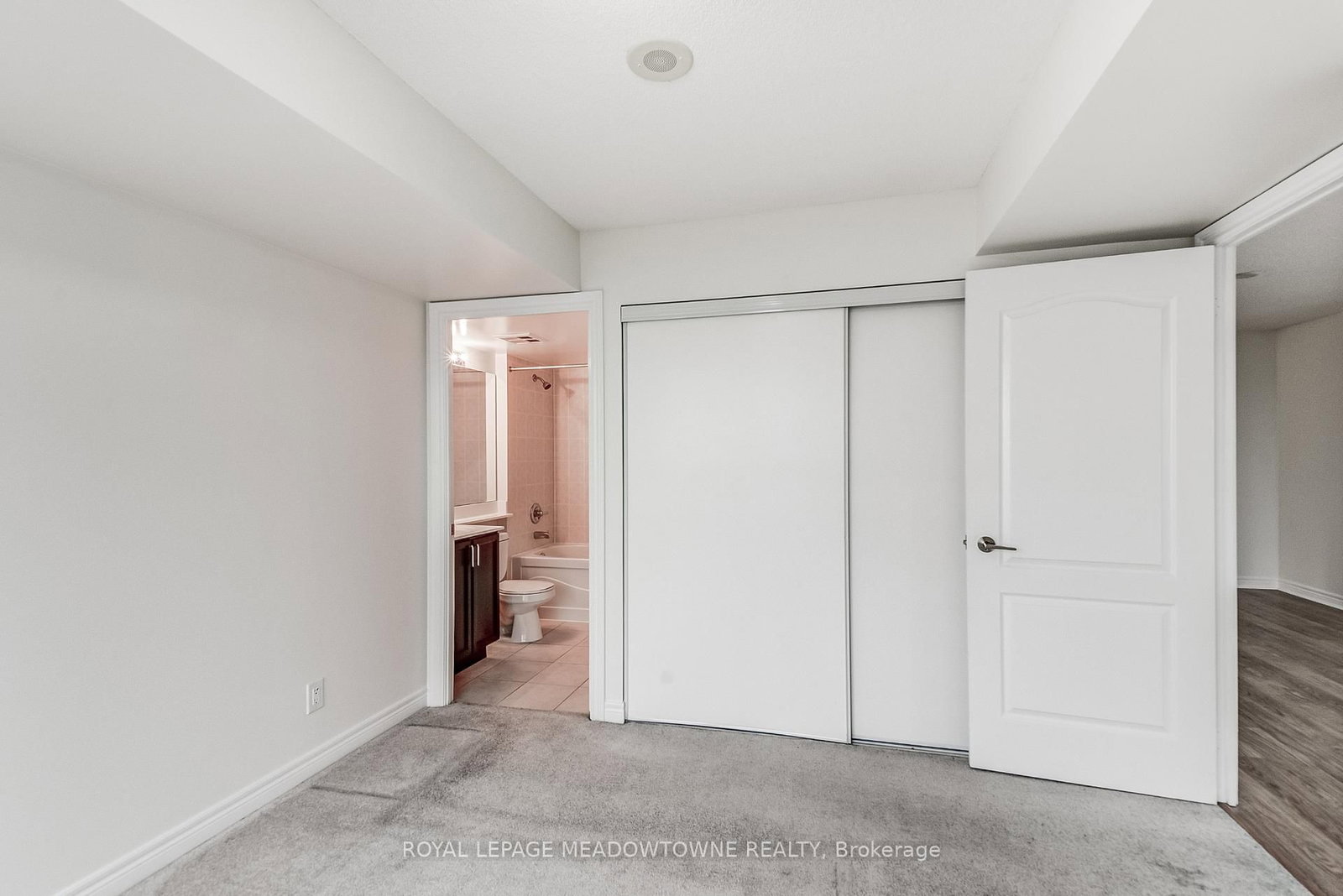 70 Town Centre Court, Unit 909 - Photo 15