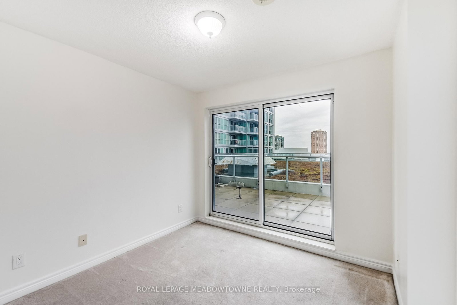 70 Town Centre Court, Unit 909 - Photo 17