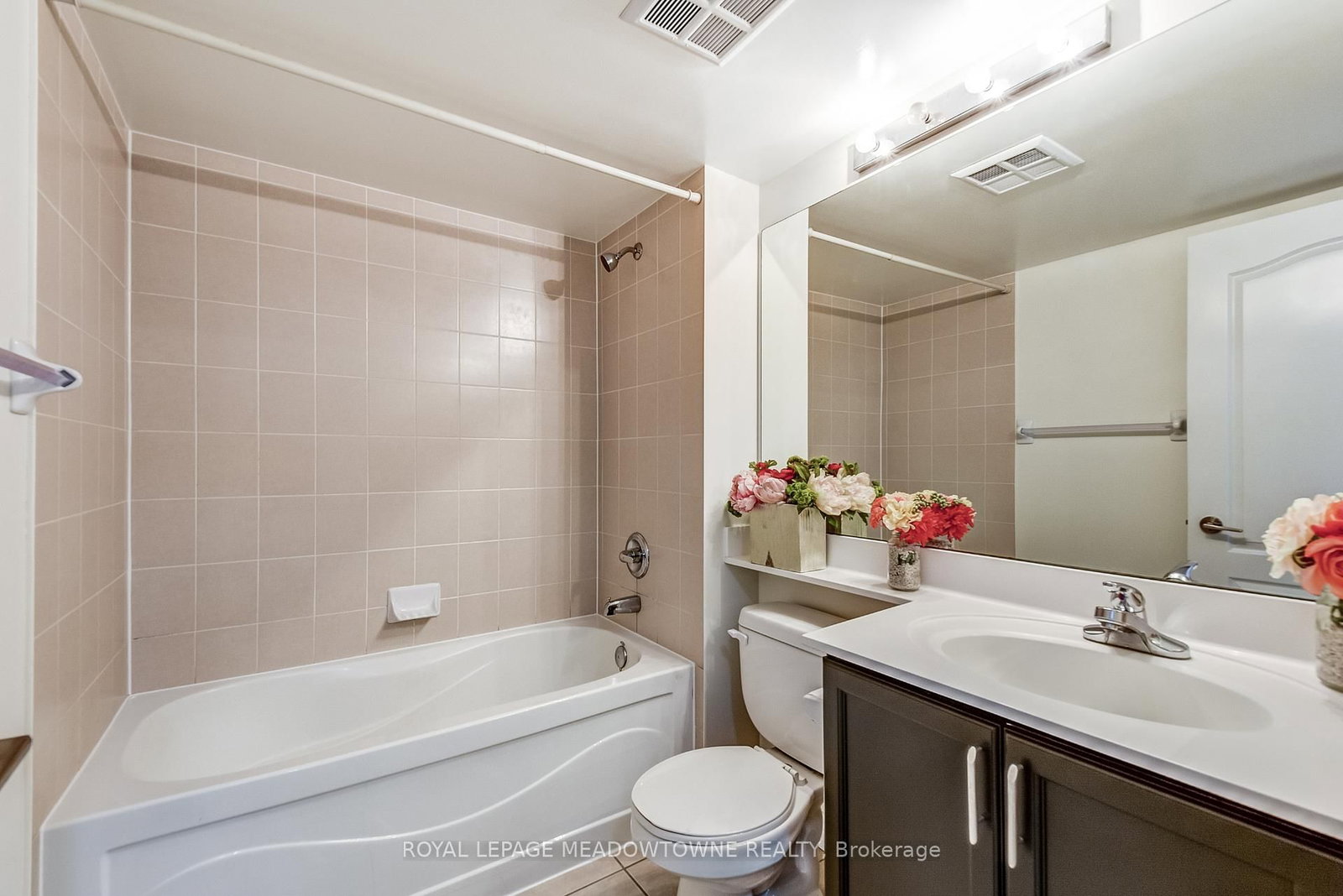 70 Town Centre Court, Unit 909 - Photo 18