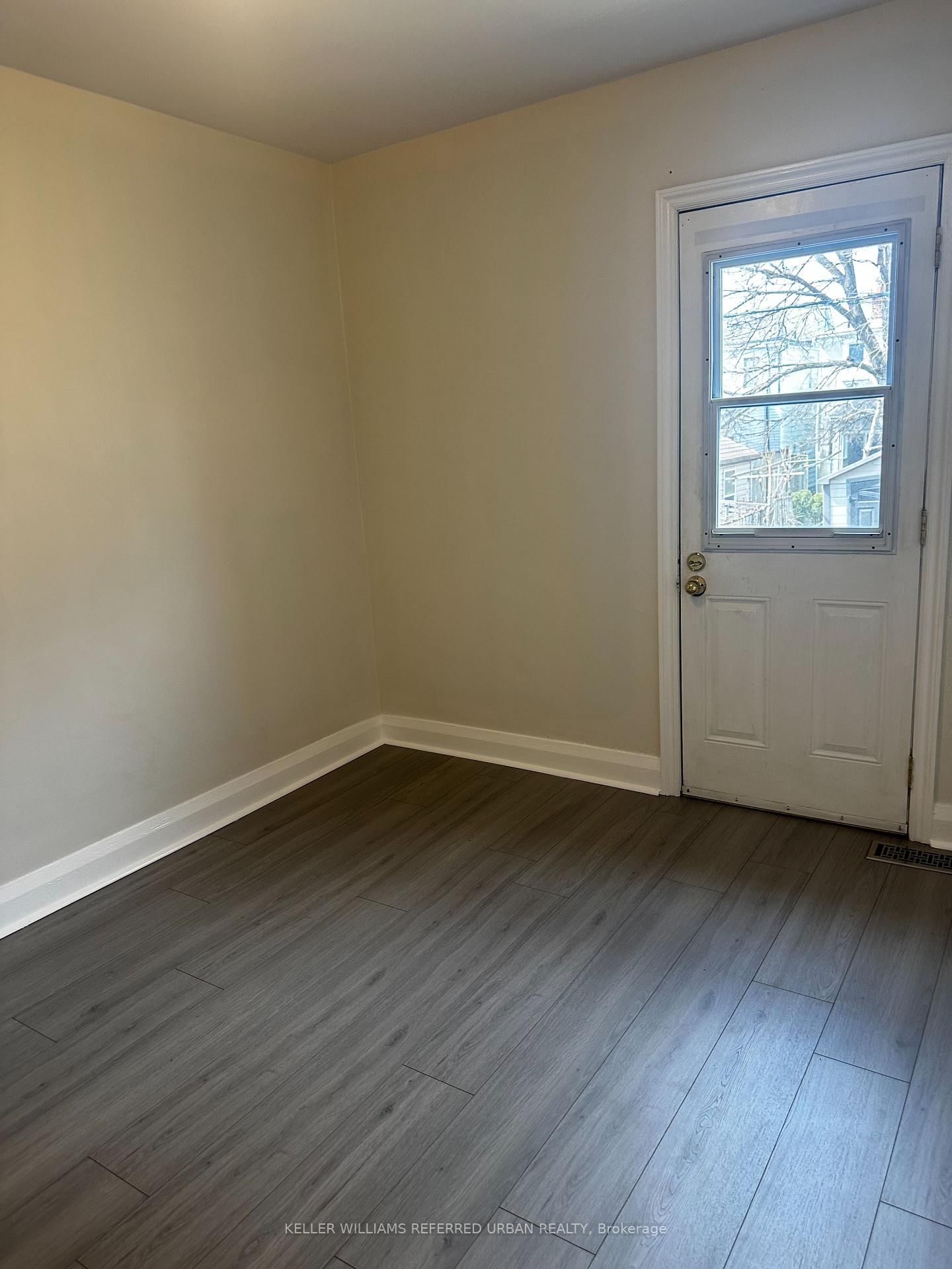202 Cedarvale Avenue - Photo 10