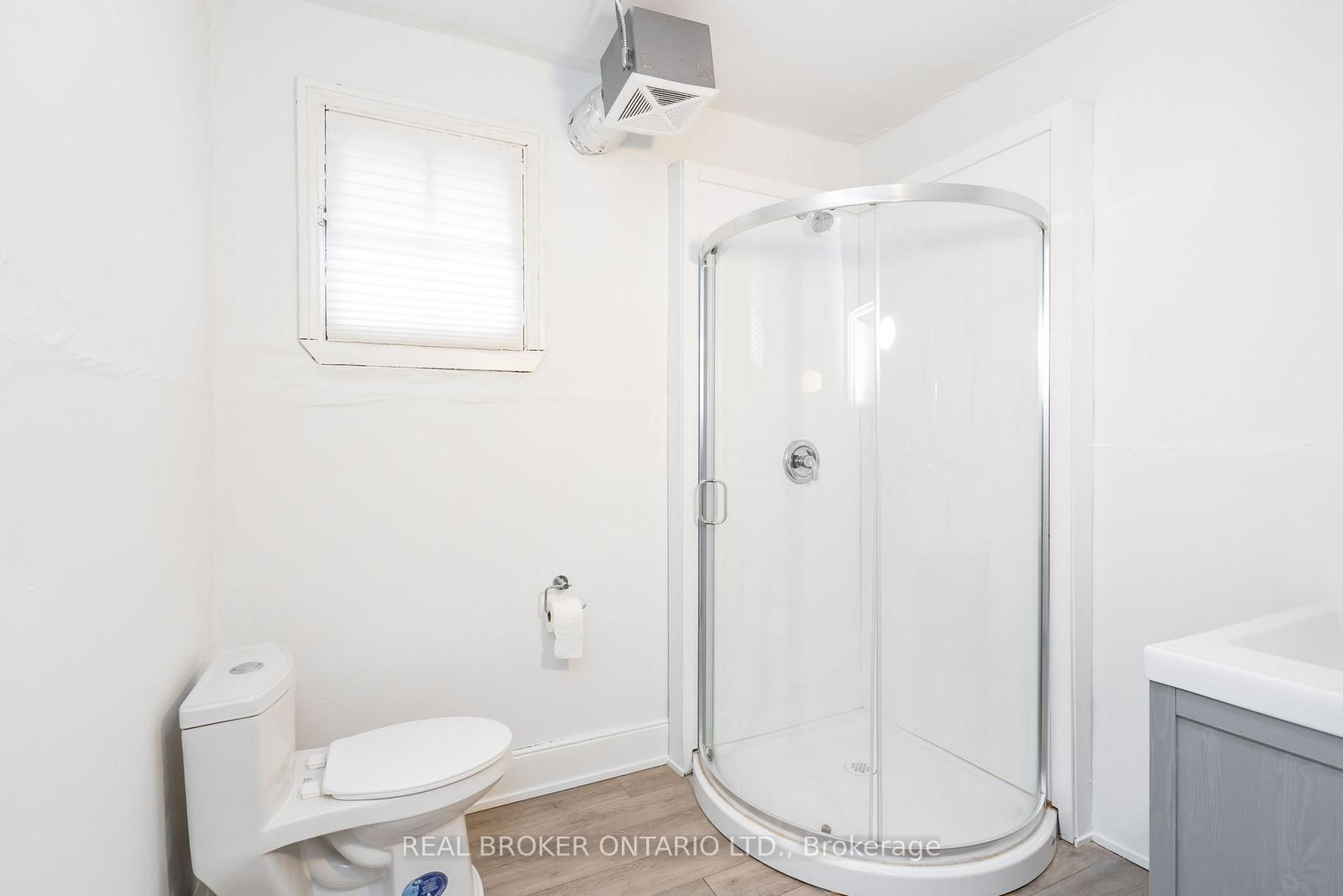 38 Bruce Street - Photo 10