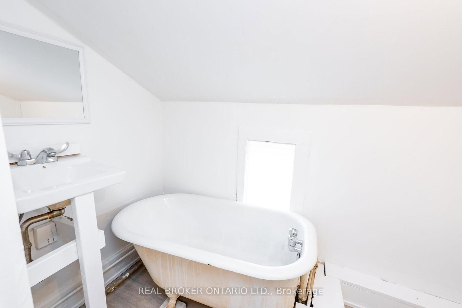 38 Bruce Street - Photo 15