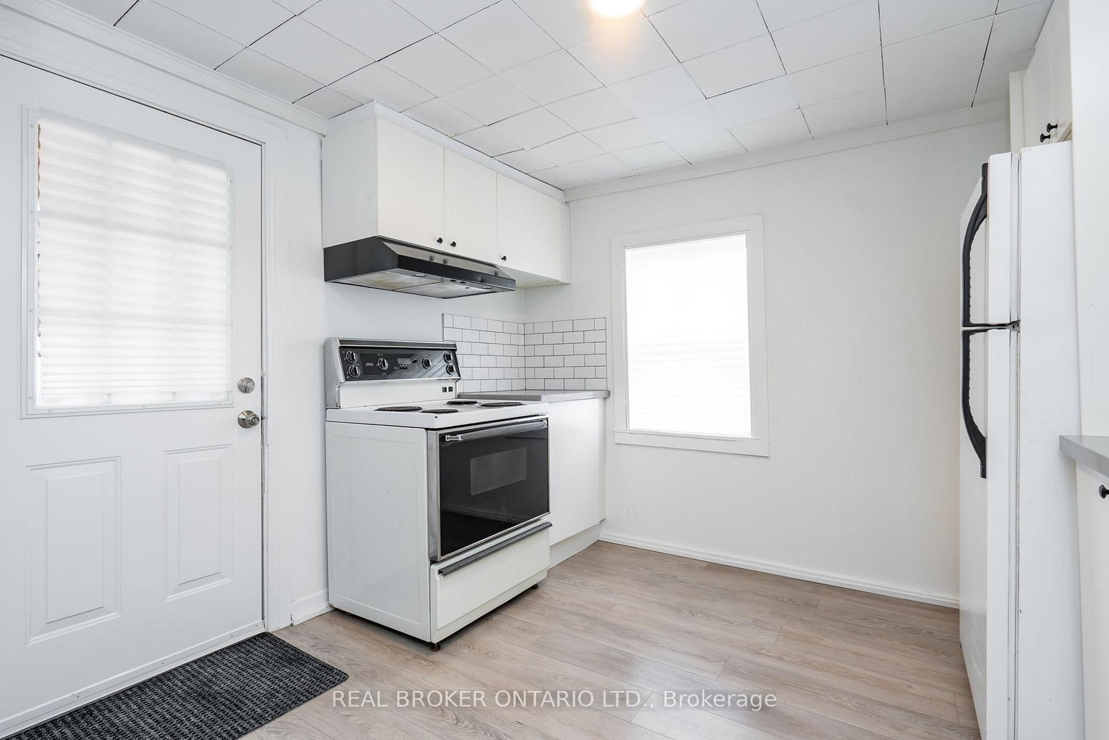 36 & 38 Bruce Street - Photo 8