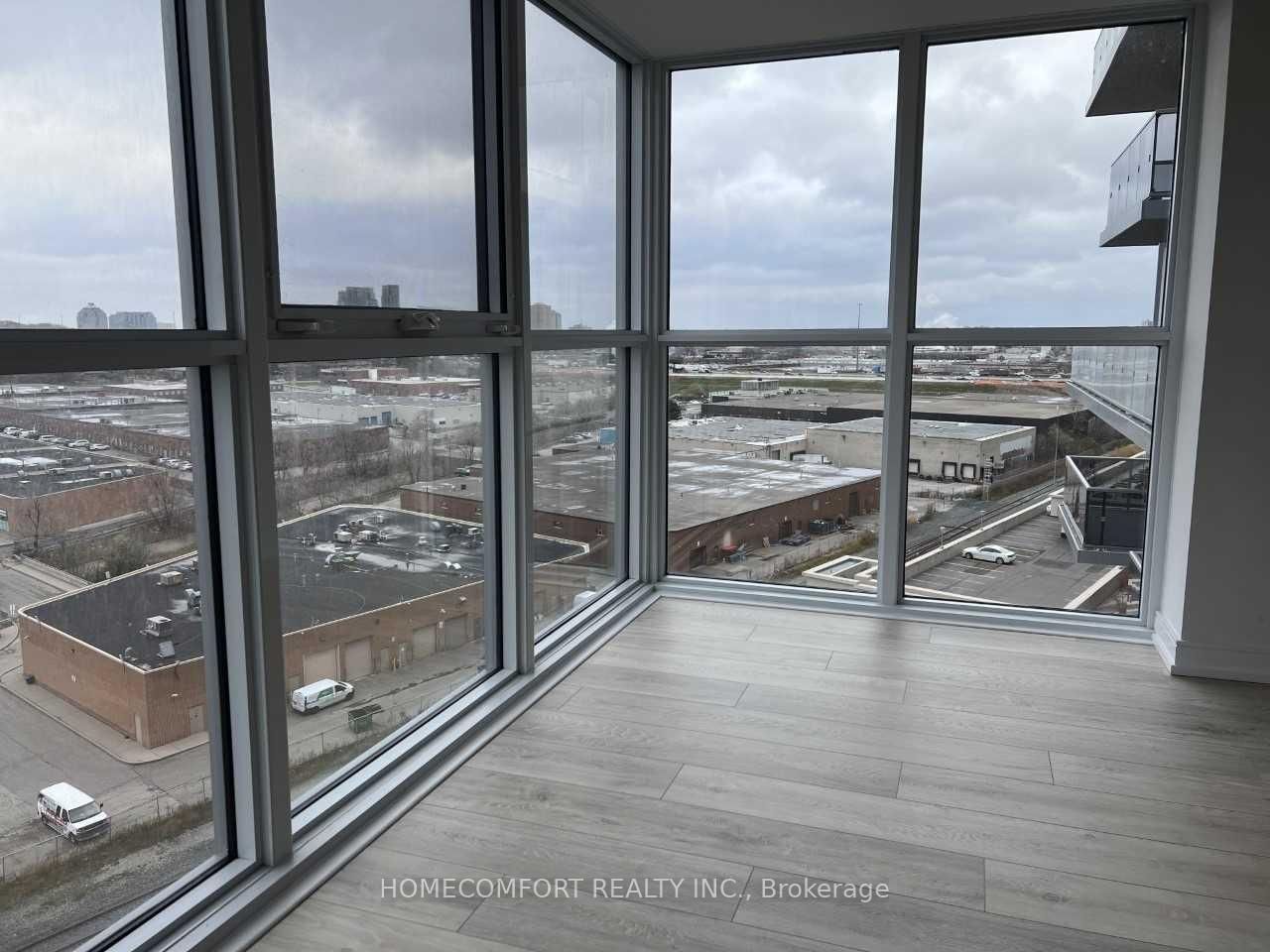 225 Village Green Square, Unit 910 - Photo 10