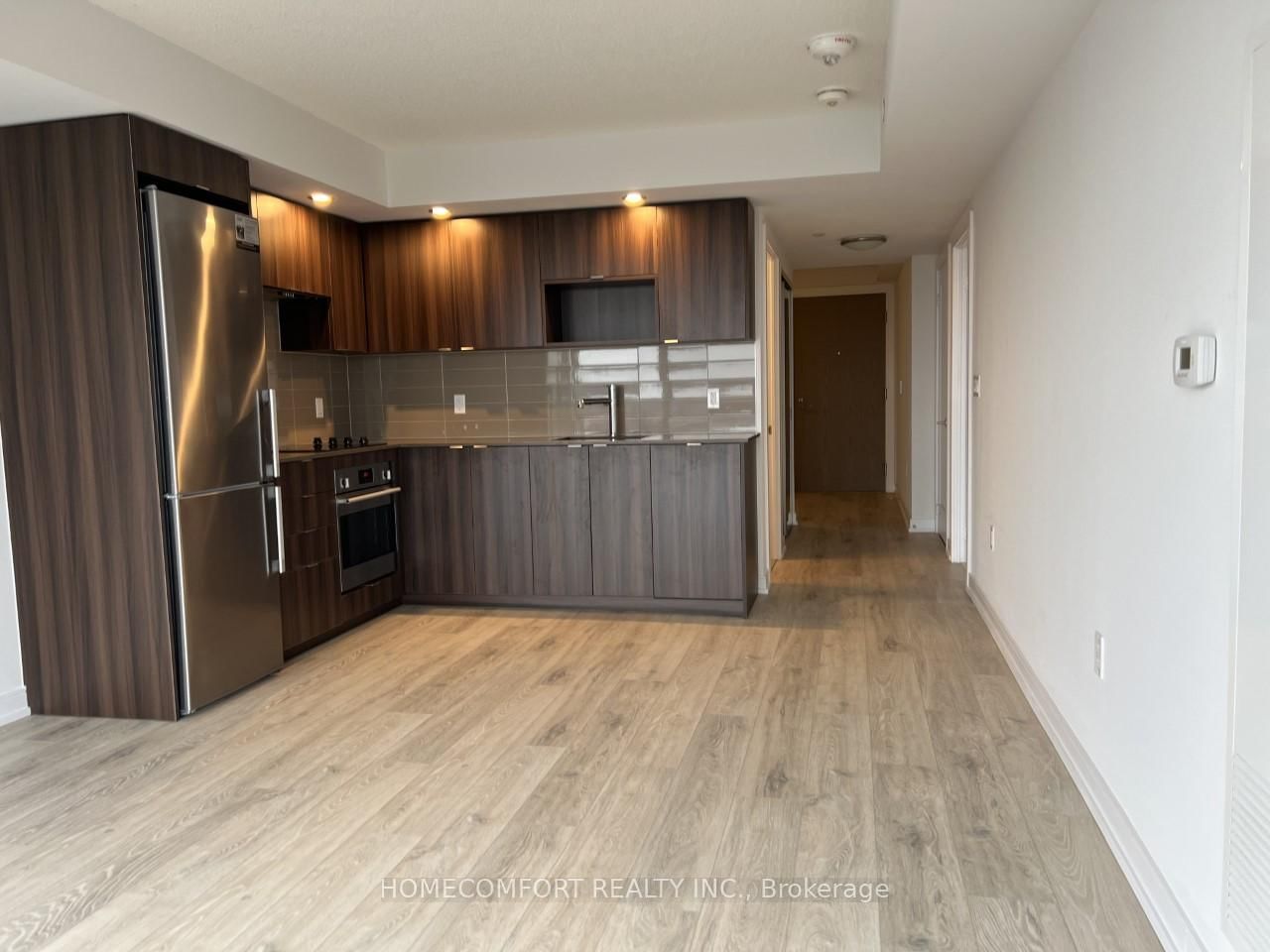 225 Village Green Square, Unit 910 - Photo 2