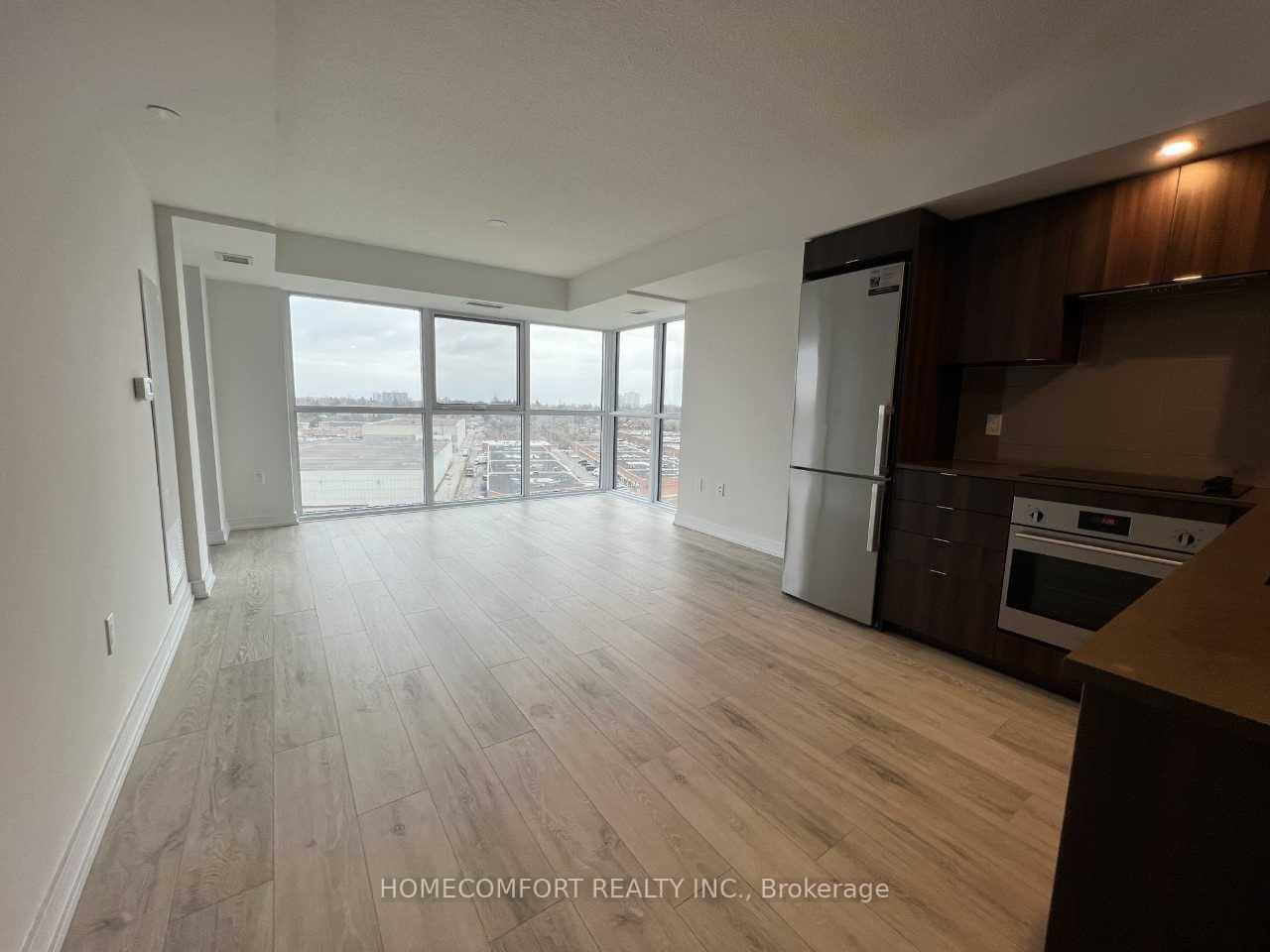 225 Village Green Square, Unit 910 - Photo 9