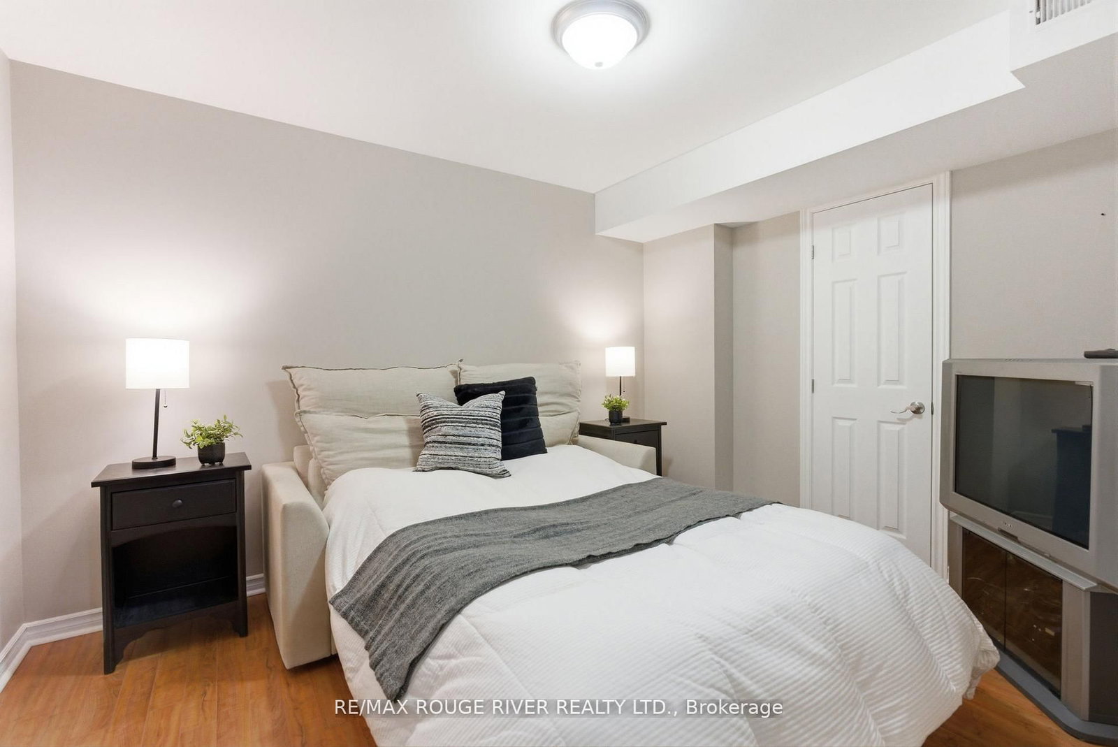 106 Tormina Boulevard - Photo 32