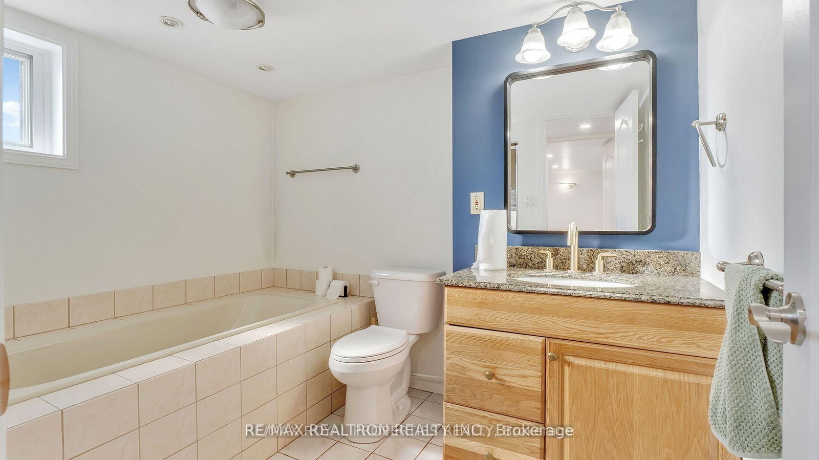 79 Kencliff Crescent - Photo 14