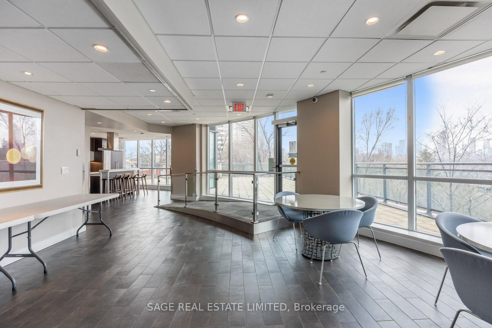 1048 Broadview Avenue, Unit 506 - Photo 21