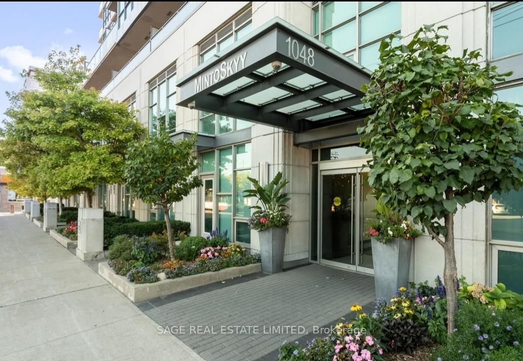 1048 Broadview Avenue, Unit 506 - Photo 32