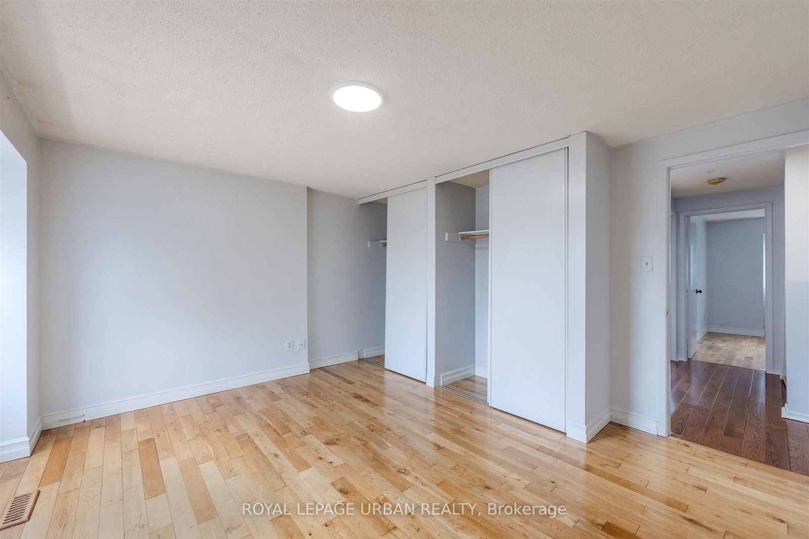 347 Braymore Boulevard - Photo 26